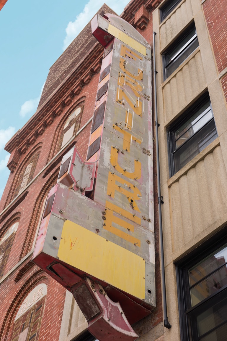 6 East 3rd Market Street Village
